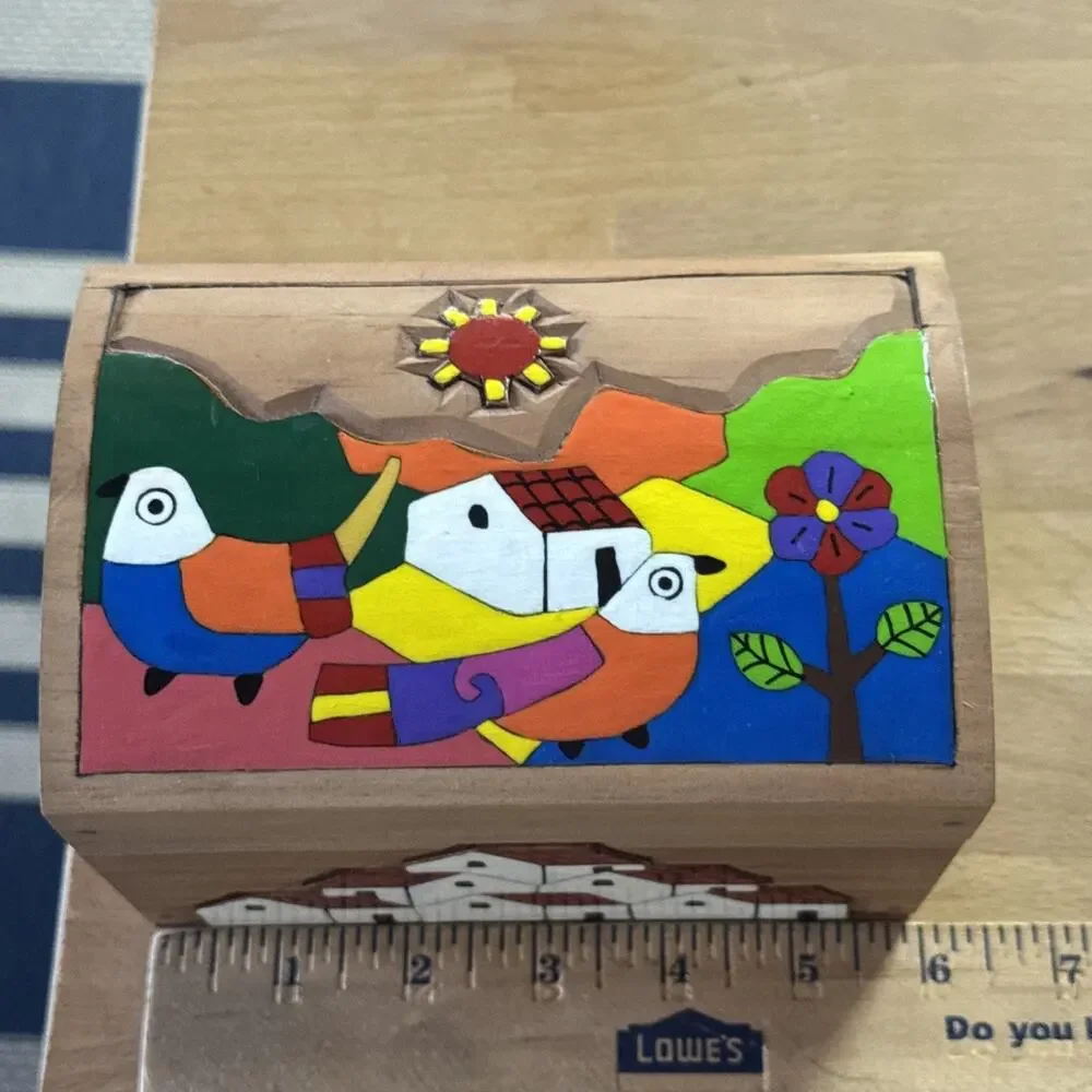 Vintage Wooden Handmade Hand Painted Trinket Box Folk Art Made in El Salvador